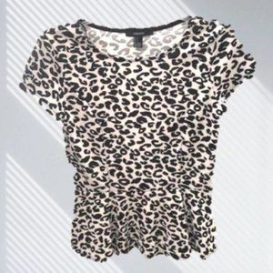 Forever 21 black and white leopard peplum top